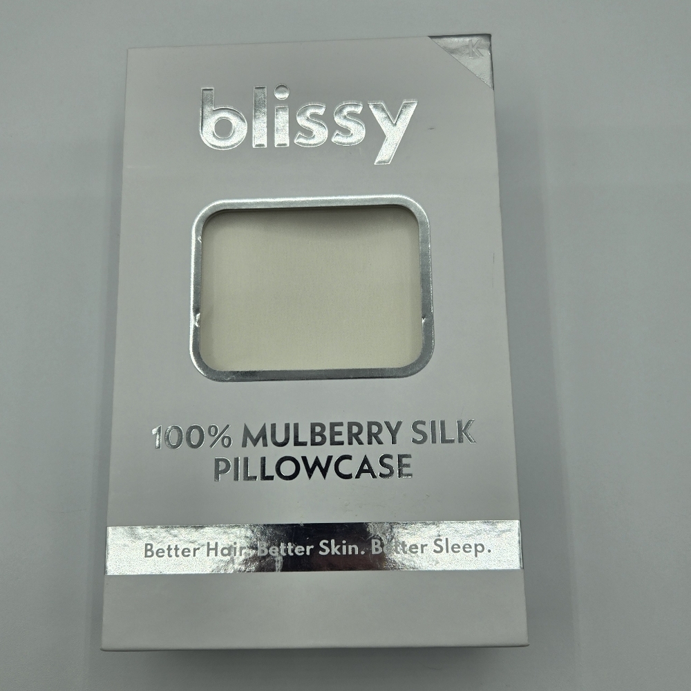 NWT Blissy Mulberry Silk Pillowcase, Ivory White, King Size - Picture 5 of 7